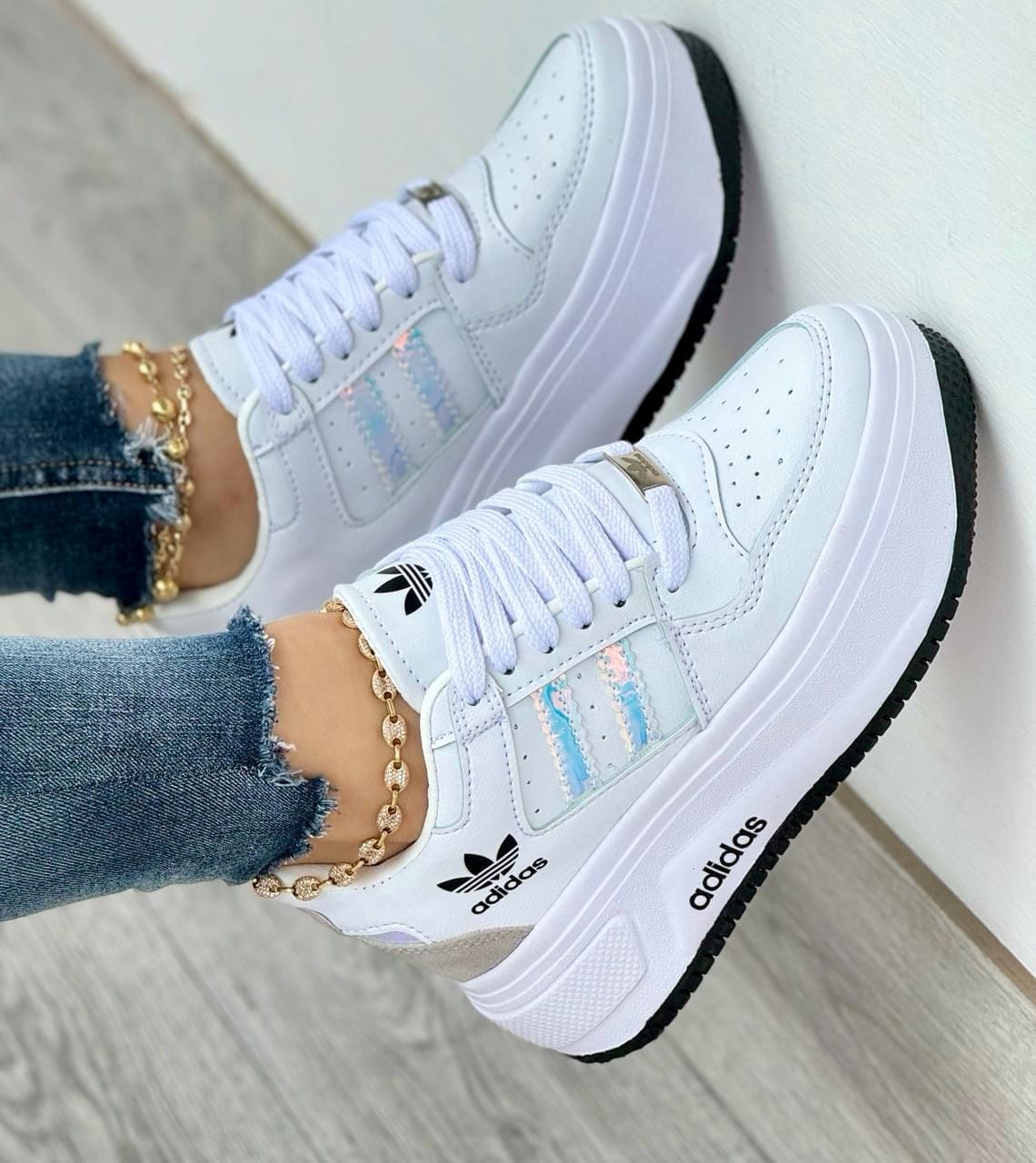 Tenis Adidas Doble Blanco Tornasol Dama